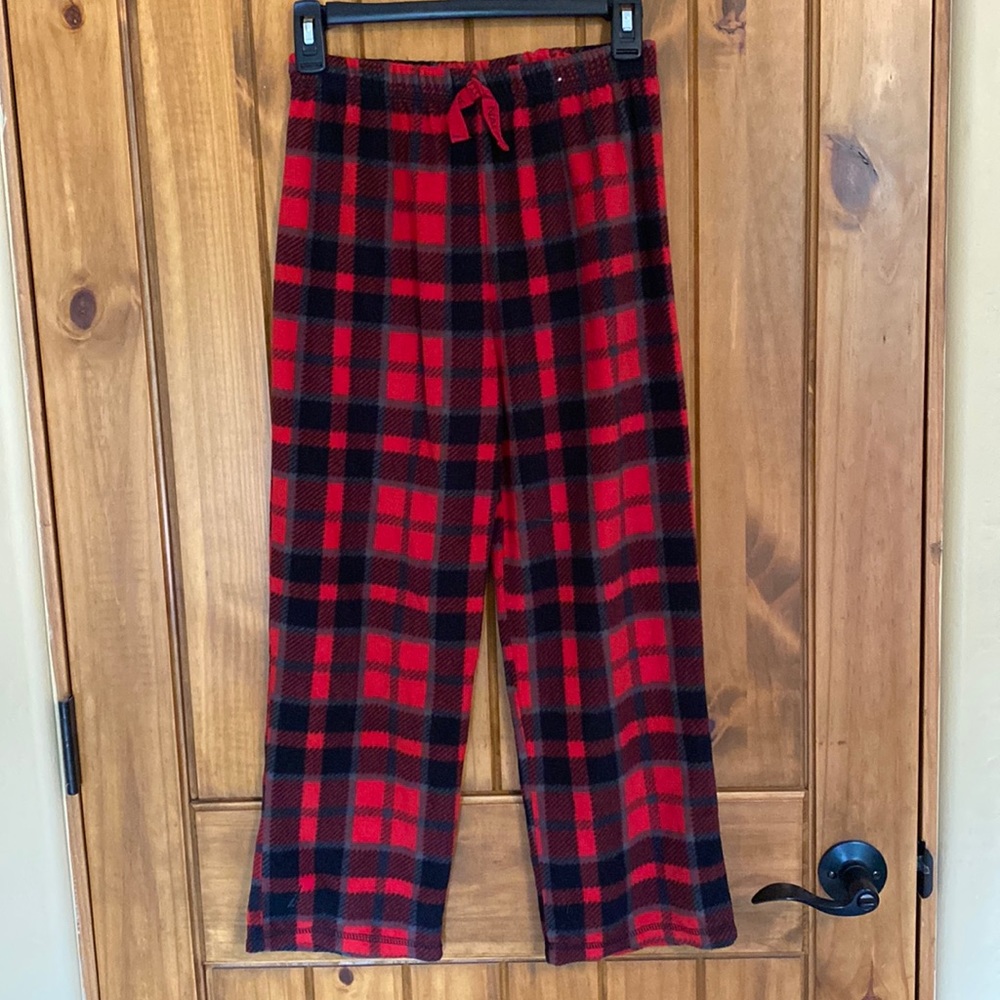 New never been worn Nautica fleece lounge pants.